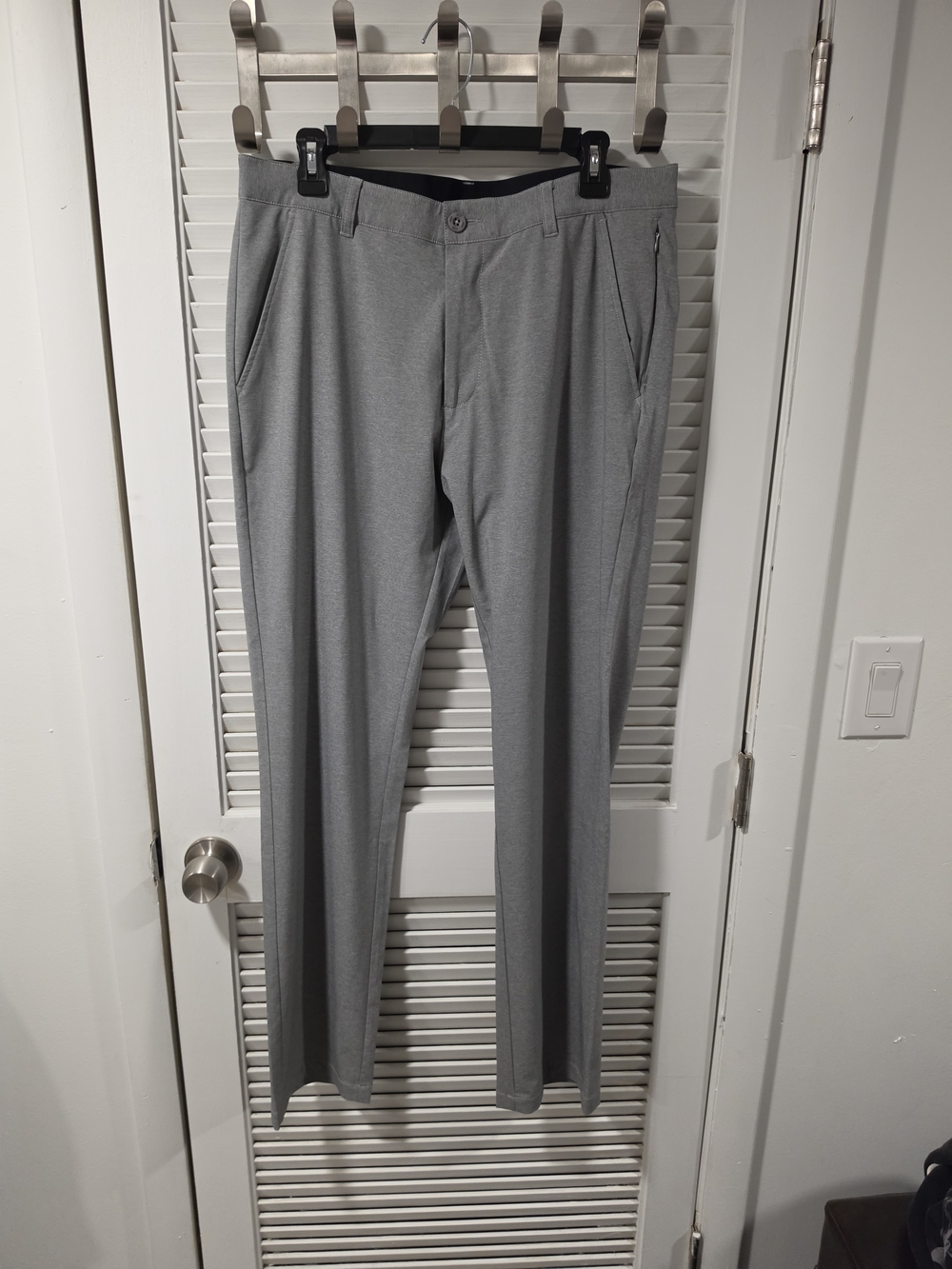 Men's Gray Dress Pants - Classic Straight Fit